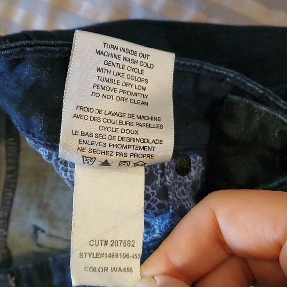 Paige Jeans Ladies Size 28 - Picture 8 of 9